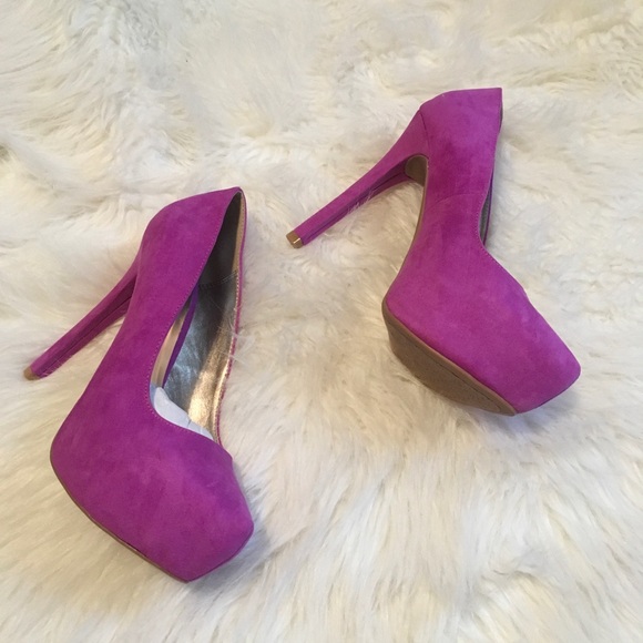 New heels size 9 - Picture 4 of 7